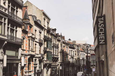 Brussels: Private Walking Tour with a Local Brussels: 2 Hour Private Walking Tour with a Local