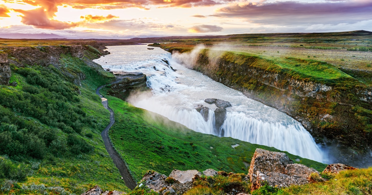 From Reykjavik: Golden Circle & Geothermal Bakery Tour | GetYourGuide