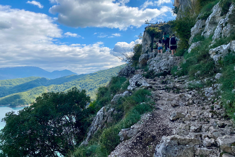Tirana: Bovilla Lake &amp; Gamti Mountain Hike with Lunch