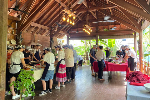 Siem Reap: Khmer Traditional Cooking Class