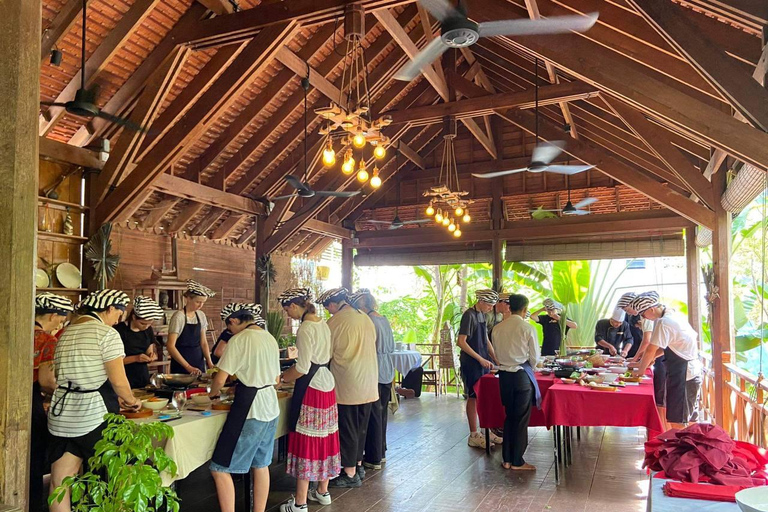 Siem Reap: Khmer Traditional Cooking Class