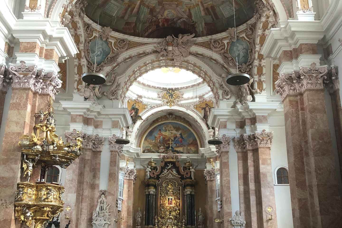 Innsbruck - "Welcome Tour" by Per Pedes. Guided City Tour.