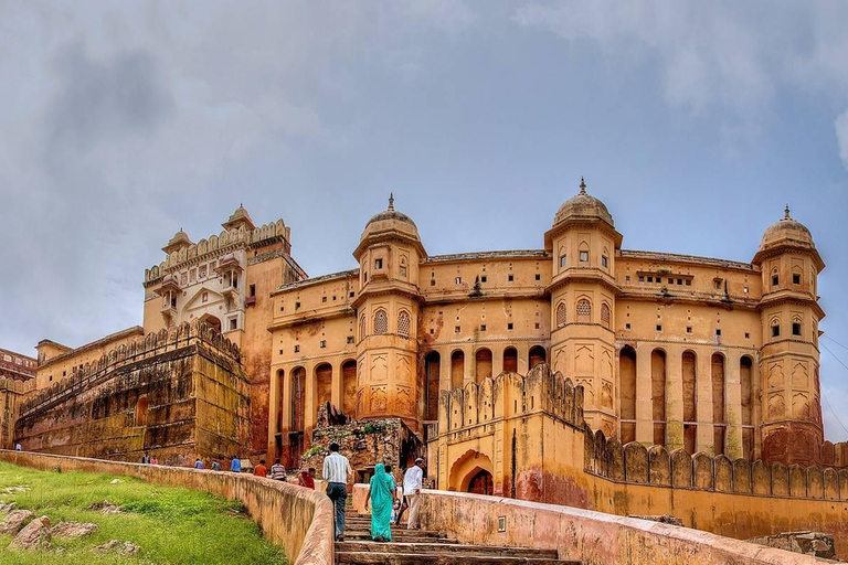 6 Daagse Gouden Driehoek Tour met Varanasi vanuit Delhi