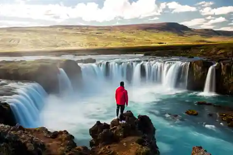 Wodospad Goðafoss i Laufás Turf House z Akureyri