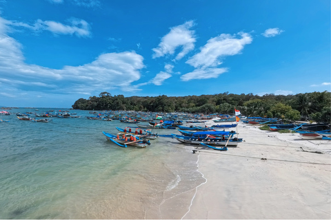 Bandung to Pangandaran: Private Beach & Nature Tour