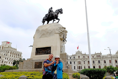 Lima: Pachacamac + City tour & Catacobms