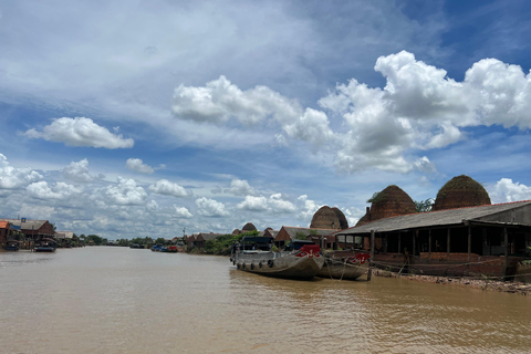 2-Day Mekong Delta Private Tour: Vinh Long, Can Tho &amp; Sa Dec