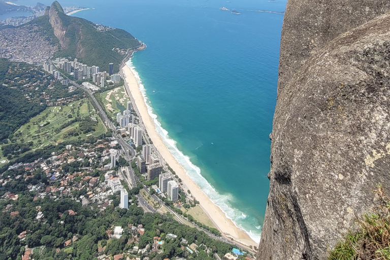 Rio de Janeiro: Pedra da Gávea - guided hike with best views