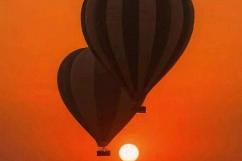 Nairobi: 3-Day epic trip to Maasai Mara Reserve with meals 3 days, 2 nights private safari to Mara in a tourist VAN