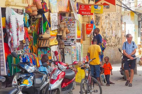 Zanzibar: Stone Town Walking Tour &amp; Mangapwani Slave Chamber