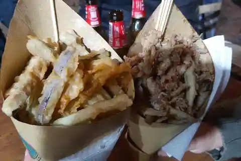 Napoli come un locale - Autentico tour gastronomico