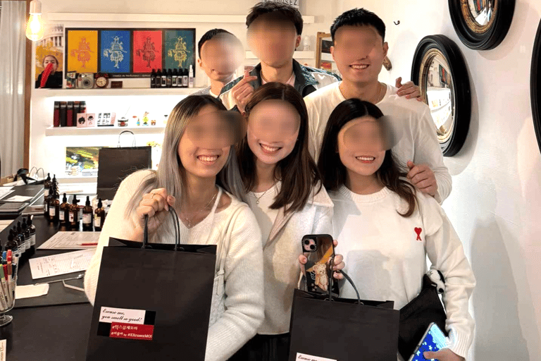 Create Your Perfume with a Professional Perfumer in Gangnam Join-in session - Create Your Perfume