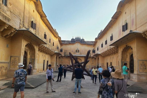 Jaipur: Speed Boat, Amber Walking Tour & Sunset with Pickup Speed Boat With Amber Walking Tour