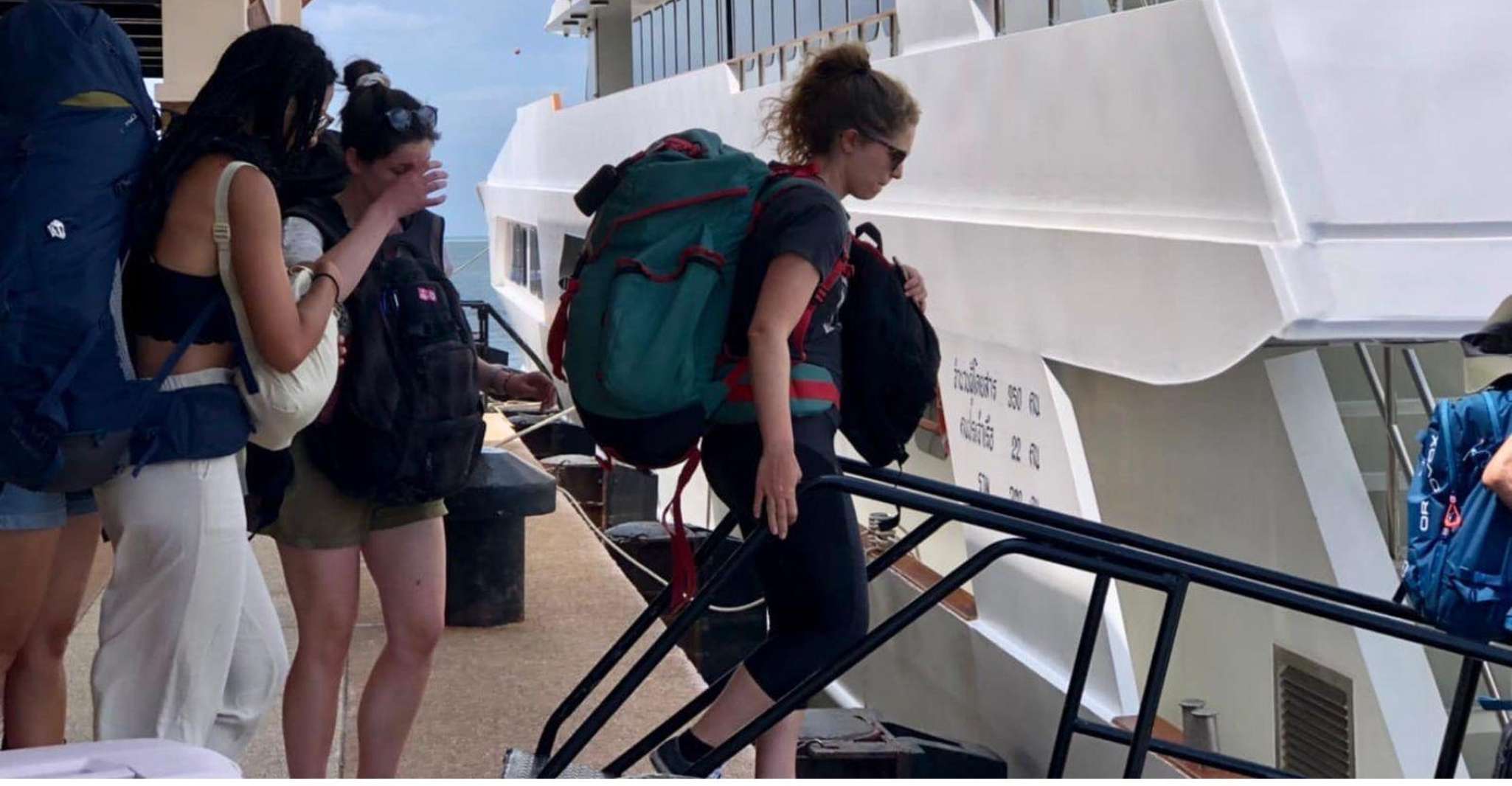 Aonang , Transferência de Ferry de Aonang para Ko Lanta - Hizvo