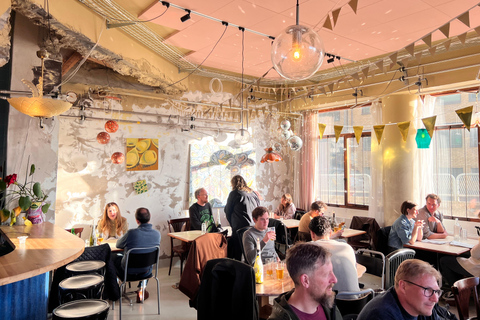 Gothenburg: Craft Beer Walking Tour with Tastings