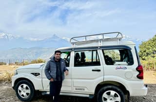 Privater Autotransfer zwischen Kathmandu und Pokhara