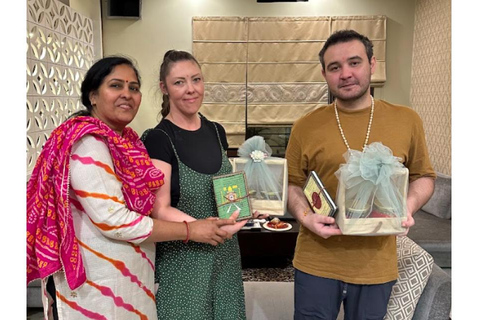 Jaipur: Traditional cooking class and storytelling session