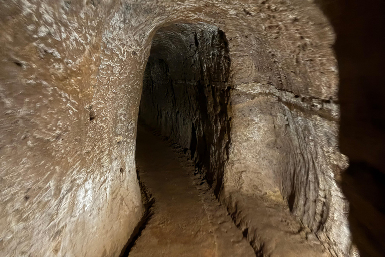 Hue: DMZ Halfdaagse tour met privé auto naar Vinh Moc Tunnels