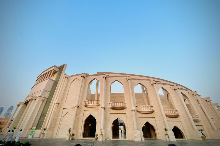 Doha: Wycieczka po mieście z przewodnikiem i rejs łodzią Dhow Wycieczka prywatna