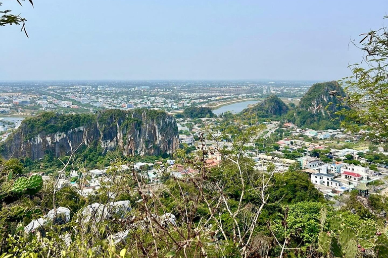 Easy Rider Motorbike Tour via Hai Van Pass: HoiAn/DaNang/Hue Easy Rider Tour via Hai Van Pass: from Hue to DaNang/HoiAn