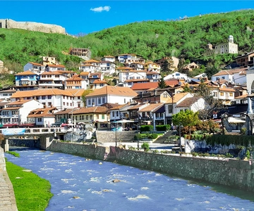 From Skopje:Kosovo in a Day-Group Tour to Pristina & Prizren