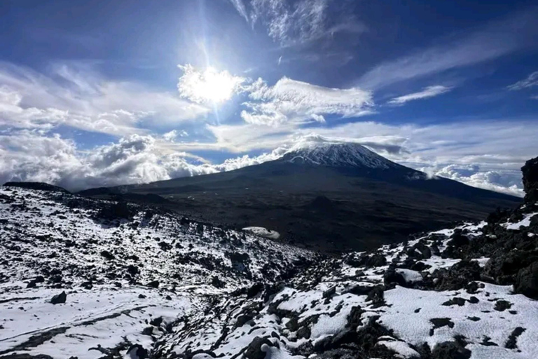 TREKKING NO KILIMANJARO 10 DIAS CIRCUITO NORTE