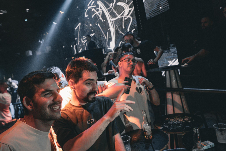 Tirana: Pub Crawl with 1 hour of Unlimited Drinks