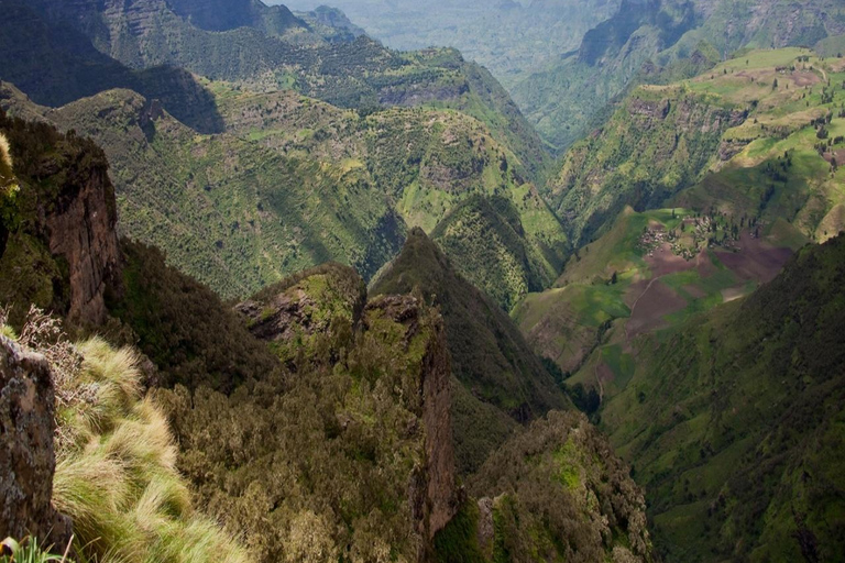 Addis Ababa: 4-Day Semien Mountains Hiking Tour & Flights