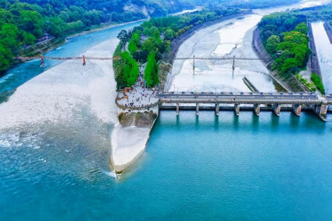 Dujiangyan: Dujiangyan Scenic Area Ticket Dujiangyan Scenic Area Ticket with Round-Trip Hotel Transfer