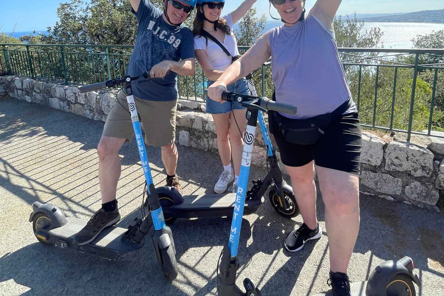 Nice: 1h30 E-scooter highlights tour - 1h30