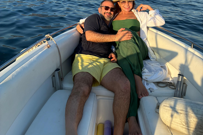 Rio de Janeiro: Carnival Block & Boat Tour with Pickup