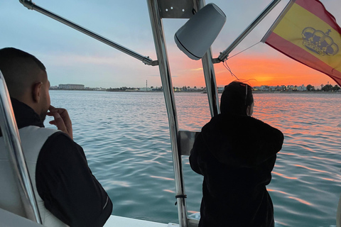 Exclusive sunset cruise in Valencia Exclusive sunset cruise-ship in Valencia, Sunset
