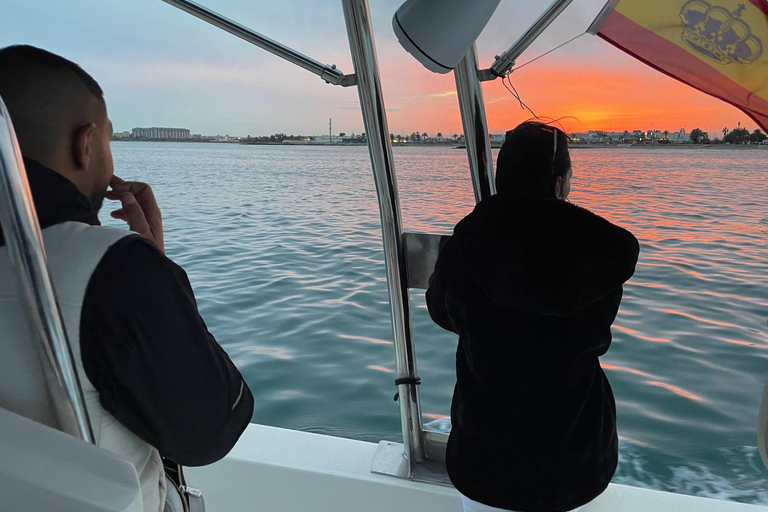 Exclusive sunset cruise in Valencia Exclusive sunset cruise-ship in Valencia, Sunset