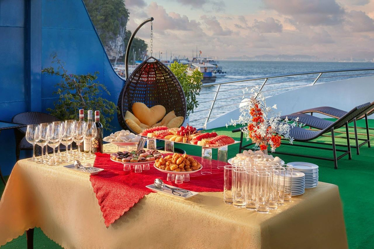 Herculus Cruises 5-sterren_ Verkende Ha Long Bay 1 dag