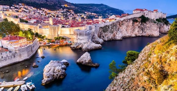 Dubrovnik : Must-See Private Walking Tour With A Guide
