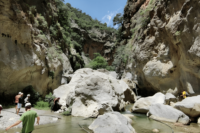 Sarakina Gorge - Aventura de caminhada e natação no sul de Creta