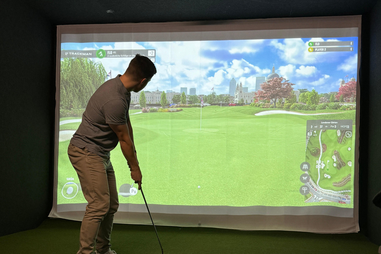 Münster: Indoor golf/golf simulator experience at Next Golf Next Golf: Indoor Golf / Golf Simulator Experience