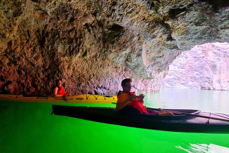 Grotta di Smeraldo: Tour in kayak con guida ed escursione a CR Overlook