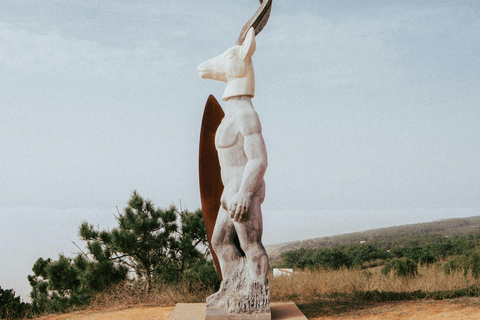 Private transfer from Porto to Lisbon (or vice versa) with up to 4 cultural stops Porto to Lisbon (or Lisbon to Porto) Private Tour with 2 Stops