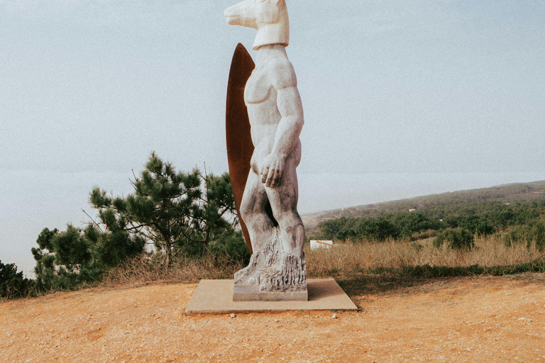 Private transfer from Porto to Lisbon (or vice versa) with up to 4 cultural stops Porto to Lisbon (or Lisbon to Porto) Private Tour with 2 Stops