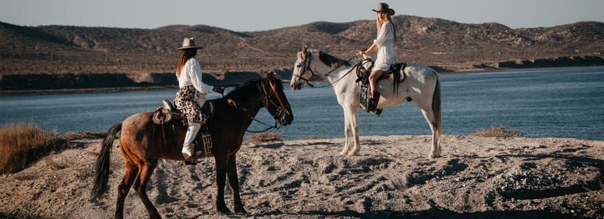 La Paz : promenade équestre panoramique sur la plage