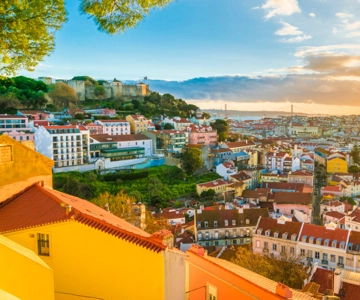 Lisbon: Private City Tour by Tuk-Tuk