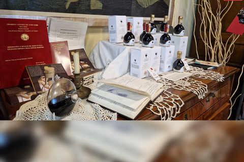 Modena: Organic & Traditional Balsamic Vinegar Tour with EVO Oil Tasting