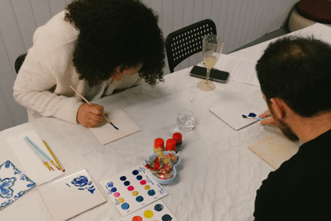 Porto : Atelier de peinture sur carreaux avec un verre de Porto