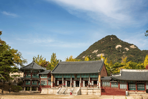 جولة سيرًا على الأقدام في قصر جيونج بوكجونج