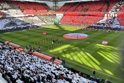 Köln: 1. FC Köln Spieltagserlebnis mit einem Einheimischen