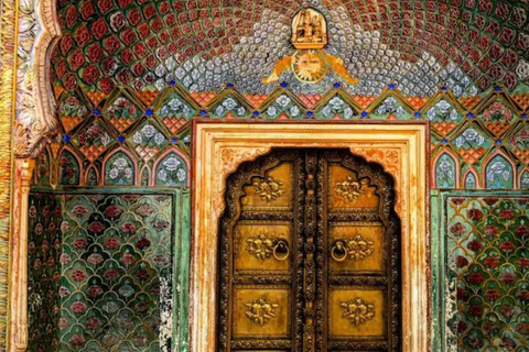 Jaipur: Hawa Mahal, Palace Guided Tour with Entry Ticket Jaipur: Hawa Mahal, Palace Guided Tour with Entry Ticket