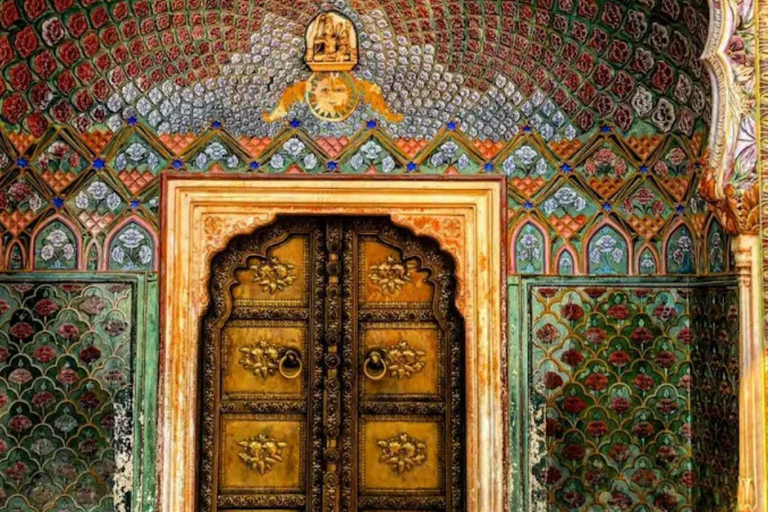 Jaipur: Hawa Mahal, Palace Guided Tour with Entry Ticket Jaipur: Hawa Mahal, Palace Guided Tour with Entry Ticket