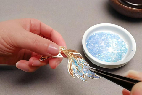 Shanghai: Shell Inlaying Jewelry Workshop with Pickup