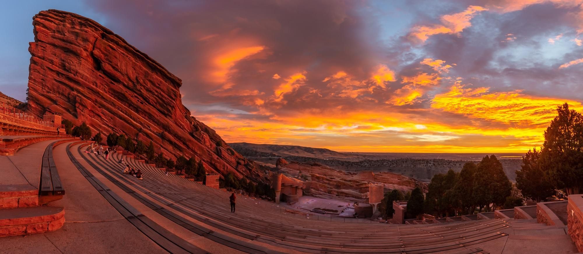 Ab Denver: Private Tour zu Red Rocks und Golden